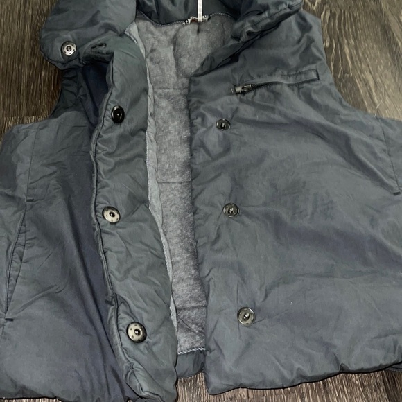 Free People Green Puffer Insulated Vest Size: M - Picture 9 of 12